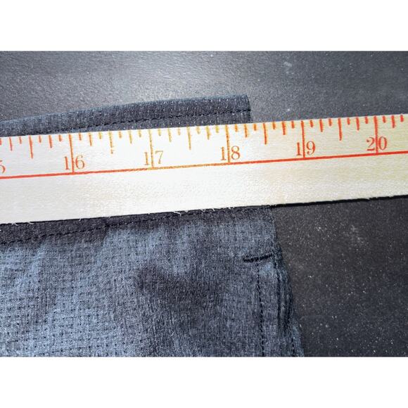 Under Armour Mens Match Play Golf Shorts Size 38 Loose Gray Heatgear - Picture 4 of 7